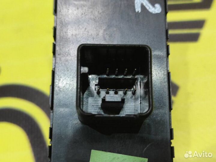 Блок управления стеклоподъемниками Volkswagen