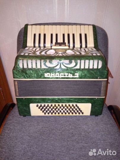 Аккордеон Юность 3 1/2