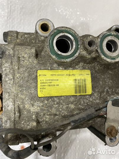 Компрессор кондиционера на Ford Fusion
