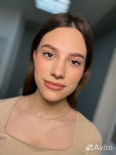 Модель на брови бесплатно