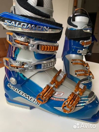 Горные лыжи детские, ботинки, шлем горнолыжный