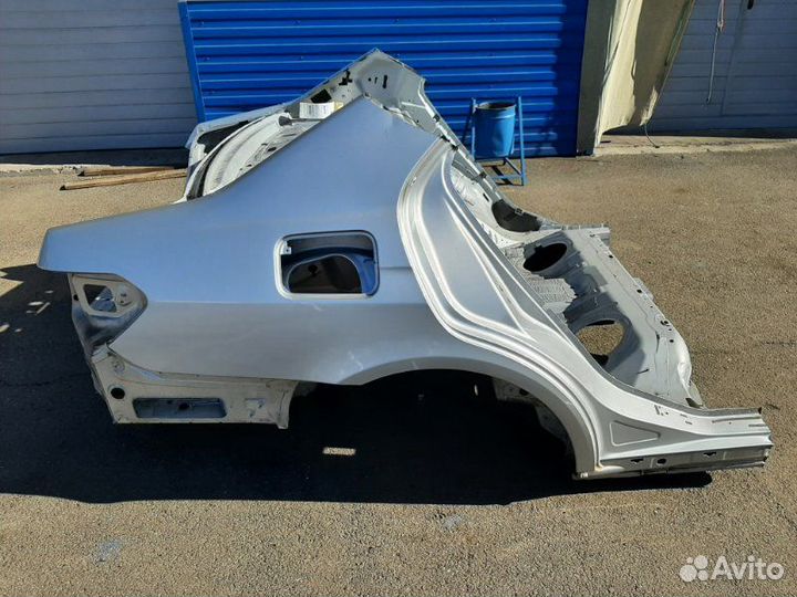 Крыло заднее правое Mercedes-Benz E-Class W212