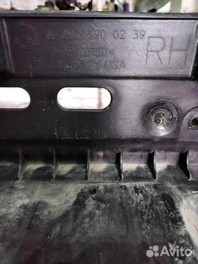 Пороги с подсветкой Mercedes-Benz GLE Coupe С292