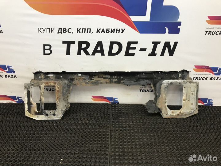 Передняя панель кабины Volvo FH