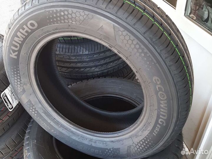 Kumho Ecowing ES01 KH27 195/65 R15