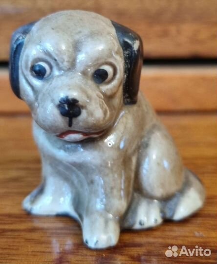 Антиквариат. Статуэтка собаки