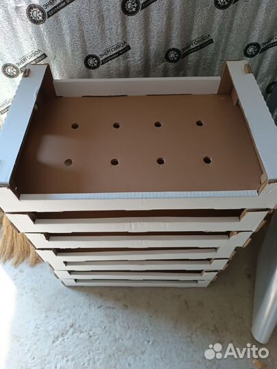 Коробки из под помидора