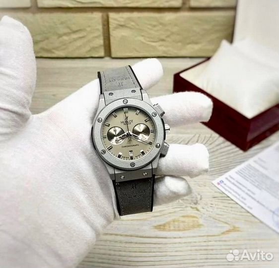 Часы мужские Hublot серые