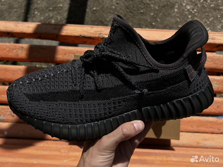 Кроссовки adidas yeezy boost 350 v2 мужские