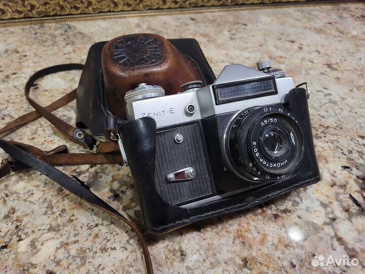 Фотоаппарат Zenit E