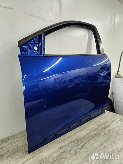 Дверь передняя левая Renault Megane 3