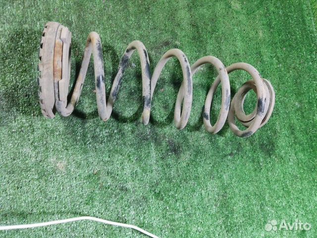 Задняя пружина Hyundai Getz рестайлинг 1.4 2009