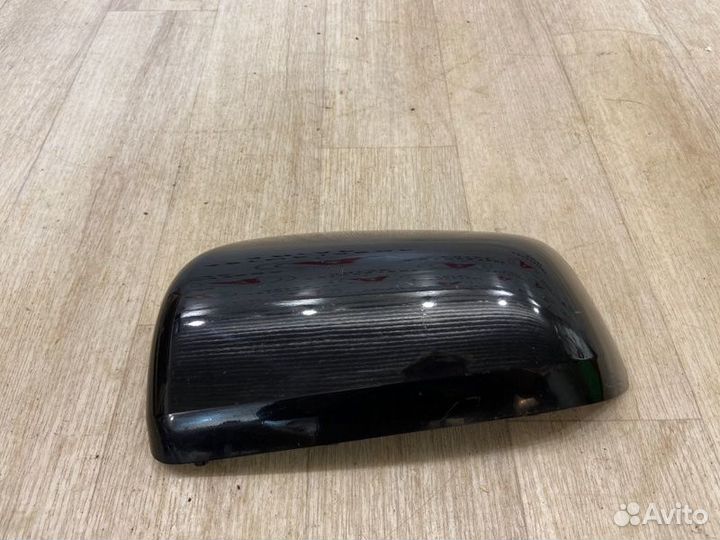 Накладка на зеркало передняя левая Mitsubishi