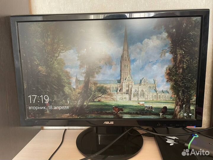 Монитор Asus 23