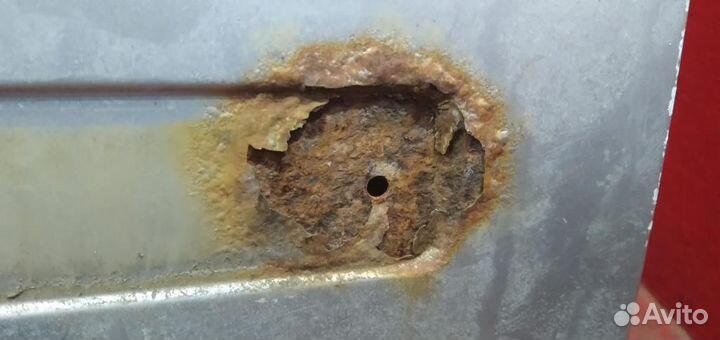 Шевроле Нива крышка багажника 5 дверь Ваз 2123