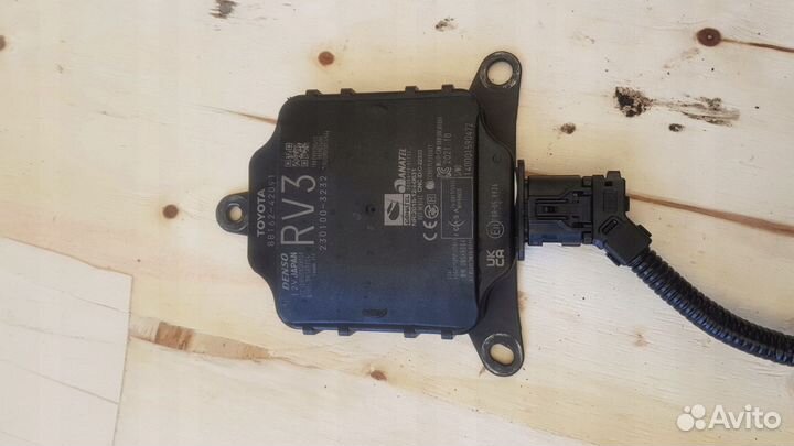 Датчик слепых зон Тойота Рав4 2020г ха50