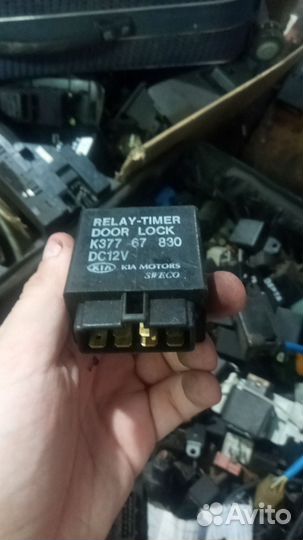 Блок управления дверями Kia Avella