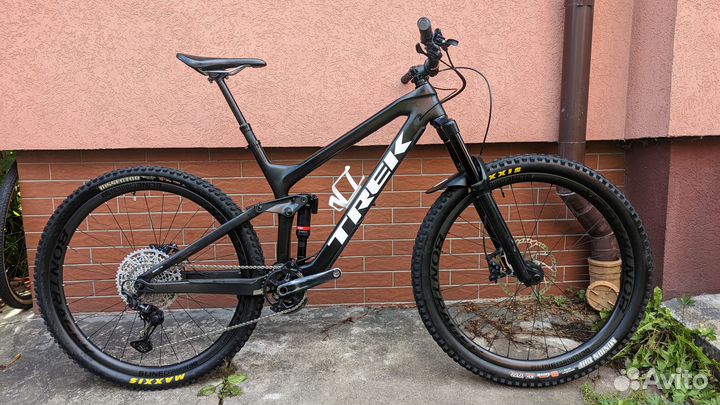Enduro Trek slash 9.8 XT карбон. Л размер