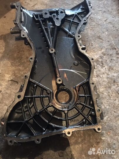 Передняя крышка мазда cx7 2.3L