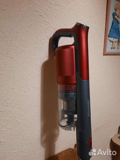 Беспроводной пылесос новый