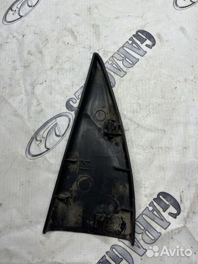 Накладка двери задняя левая Ford Focus 1 1.8