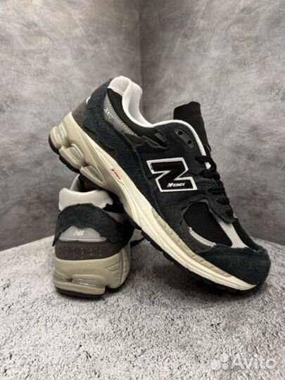 Кроссовки new balance 2002r