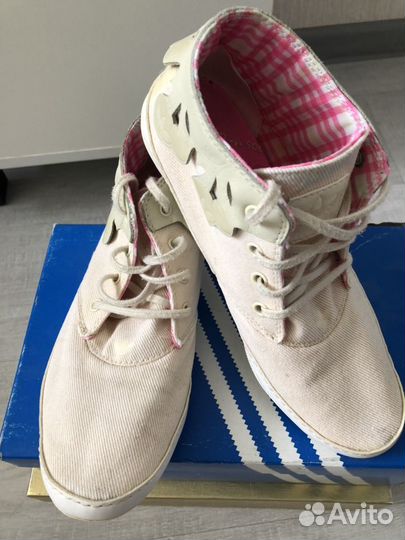 Ботинки adidas