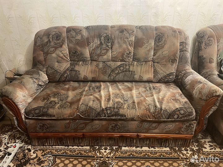 Диван и 2 кресла