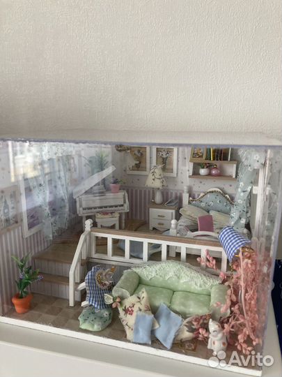 Домик интерьерный