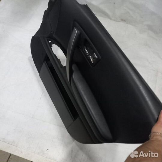 Обшивка двери передняя правая Infiniti Fx 35 S50