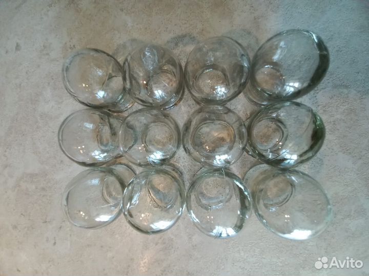 Медицинские баночки 12 штук