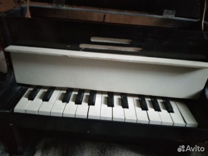 Детское пианино 