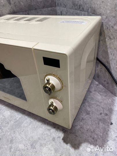 Микроволновая печь hiberg VM-4285 YR бежевая