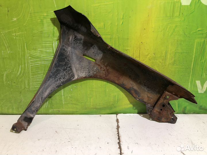 Крыло переднее левое Toyota Camry V40 Целое