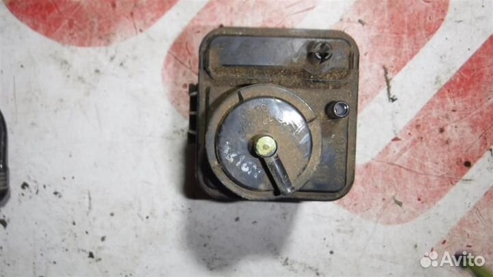 Абсорбер (фильтр угольный) Toyota Corolla (E120)