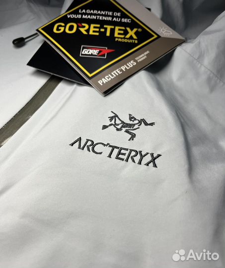 Arc'teryx Beta LT Ветровка Белая