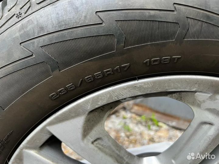 Диски с шинами на ауди R17