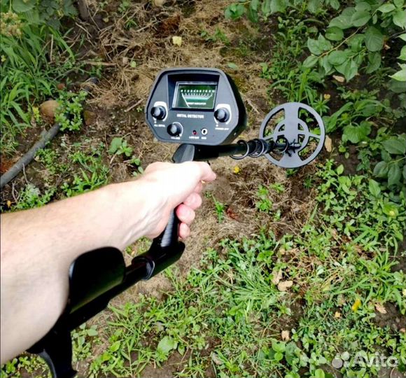 Металлоискатель новый