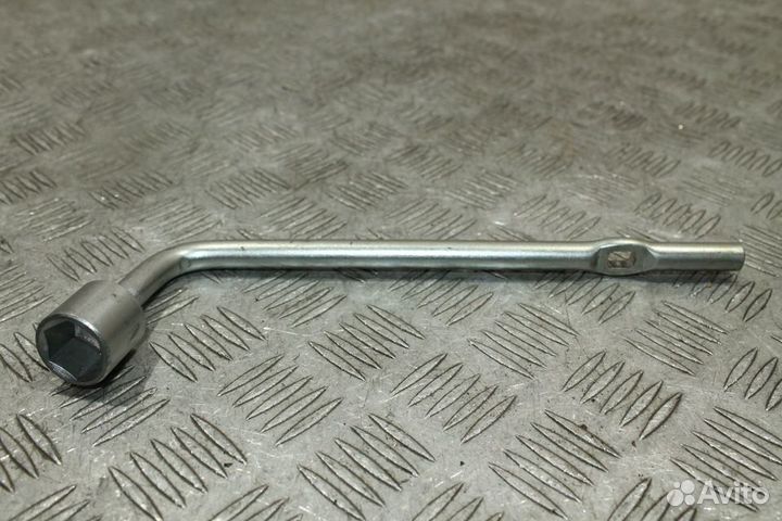 Ключ баллонный 21 мм