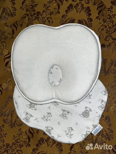 Ортопедическая подушка для новорожденных