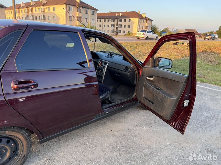 LADA Priora 1.6 МТ, 2013, 244 357 км