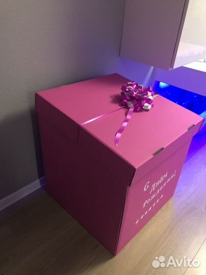 Коробка сюрприз(60 х 60) + бант