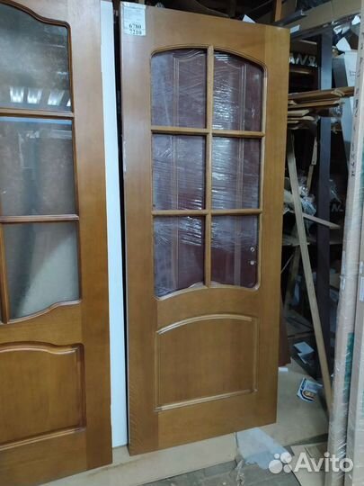 Двери натуральный шпон красное дерево орех Свобода