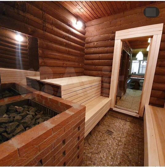 Дом 220 м² на участке 8 сот.