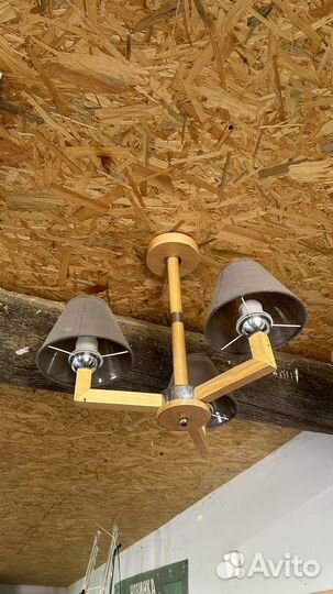 Люстра потолочна