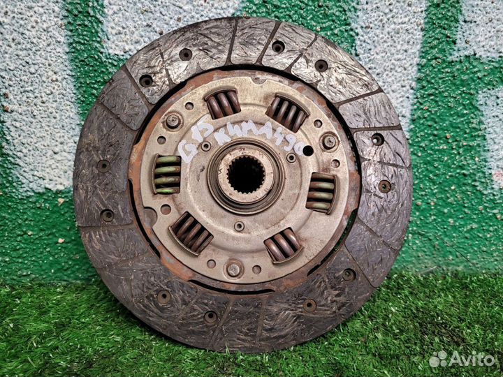 Диск сцепления Valeo на Nissan Almera G15