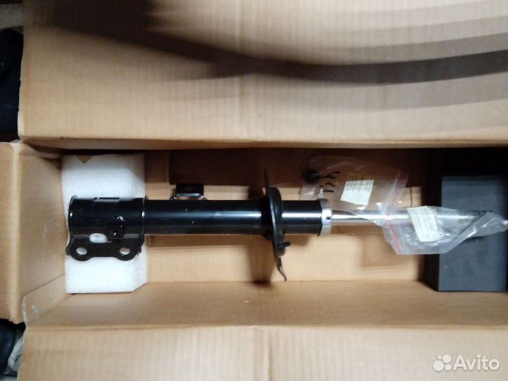 Стойка передняя Киа sportage 54661-2S000