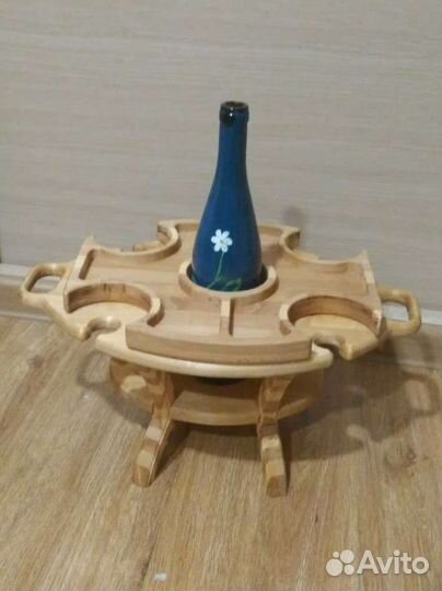 Винный столик с менажницей