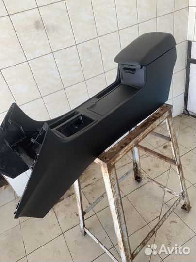 Элементы салона пластик мазда, митсубиши, тойота