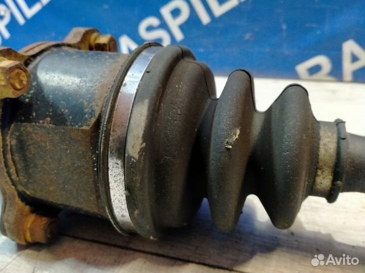 Привод задний левый Toyota Mark Ii GX90 1GFE